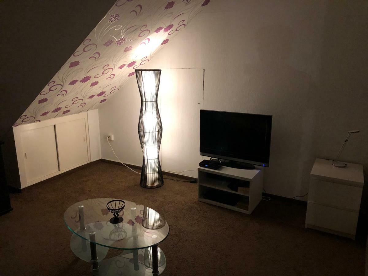 Ferienwohnung Linas Wohlfühloase Hessisch Oldendorf Exterior foto