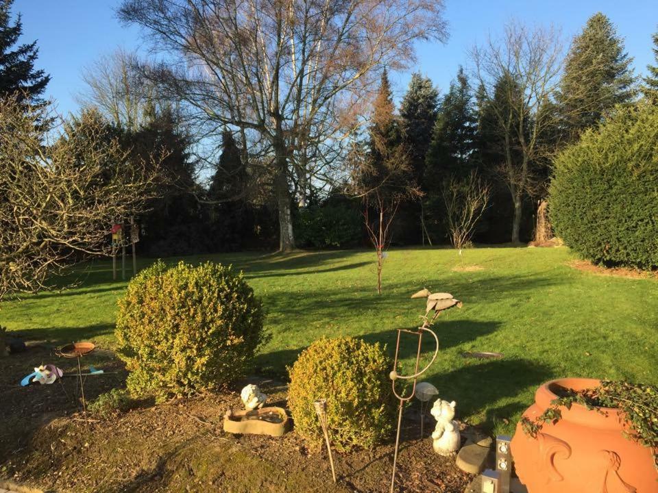 Ferienwohnung Linas Wohlfühloase Hessisch Oldendorf Exterior foto
